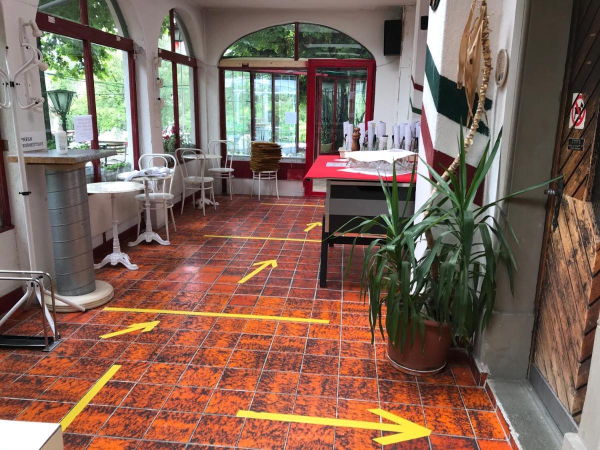 施泰因 达詹尼广场旅馆酒店 外观 照片